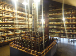 大町温泉郷「酒の博物館」で日本酒談議